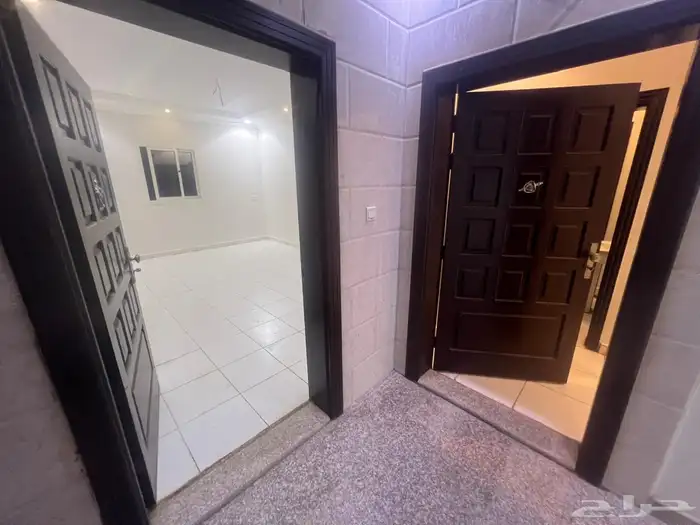 شقه للايجار 1