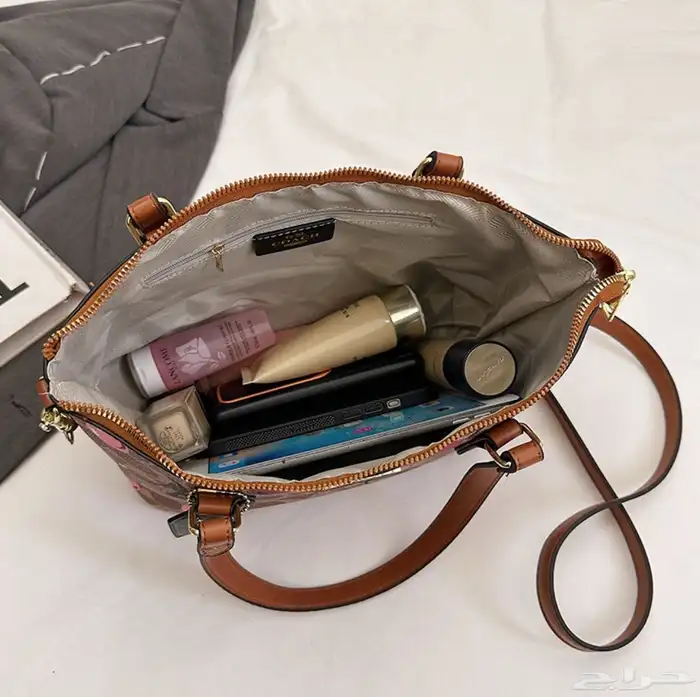 شنط ماركات مقلدة 23