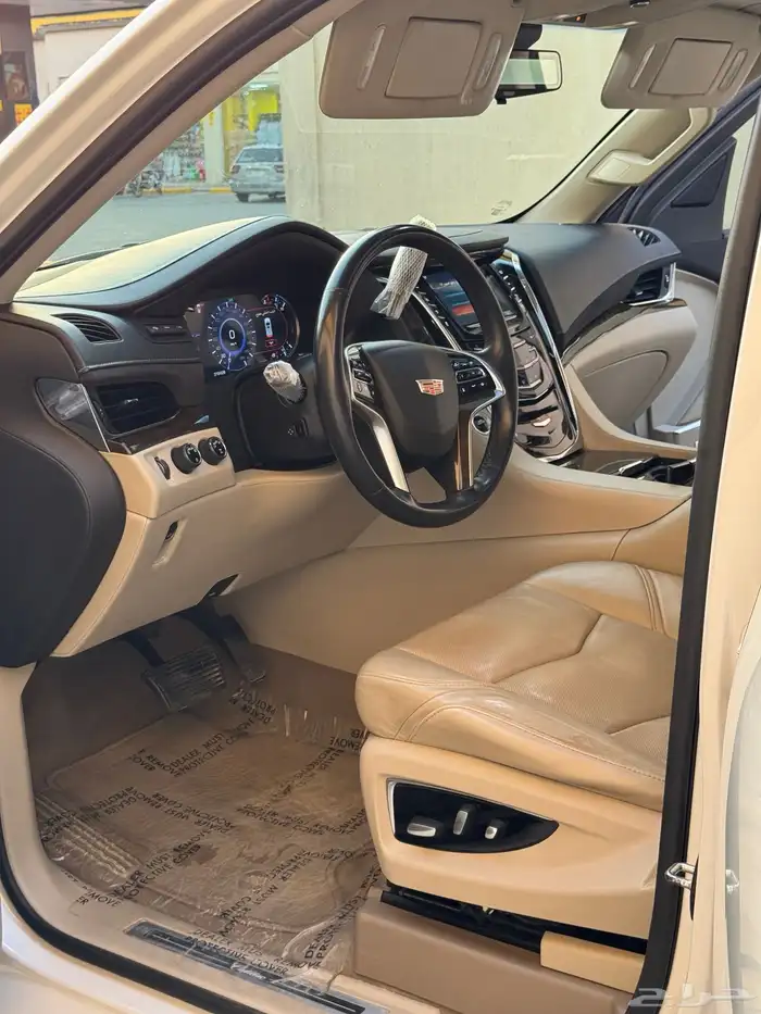 كاديلاك اسكاليد 2018 ESCALADE SEWELL 13