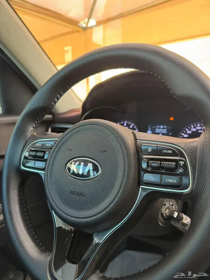 2017 اوبتيما 5