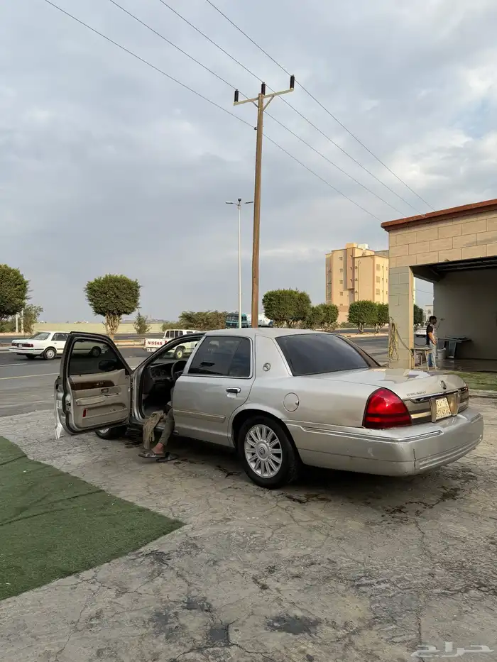فورد ماركيز 2009 10