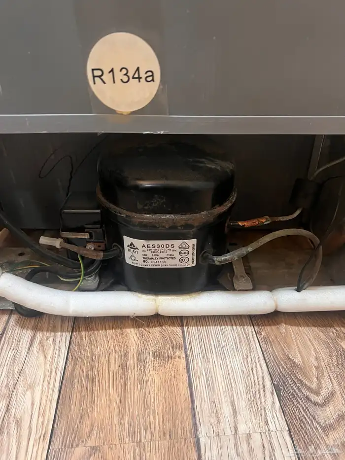 عربة اطفال وثلاجة صغيرة للبيع 6