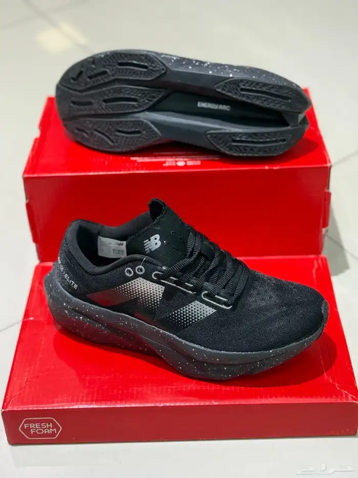 شوزات نيوبالانس رياضية 5