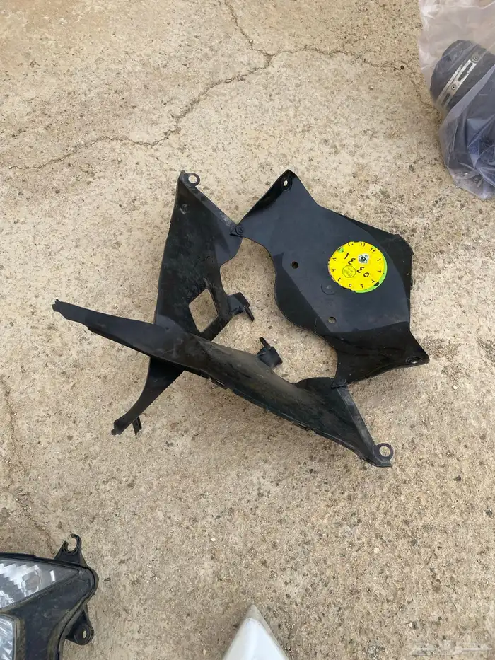 قطع واستكارات ريس سزوكي 600 مديل 6 و 7 27