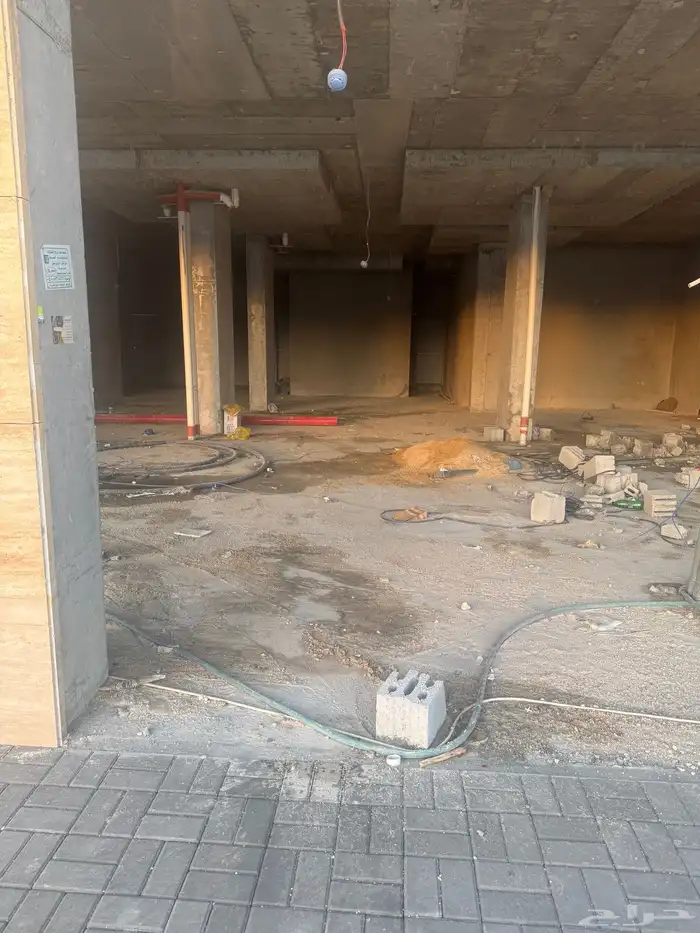 للايجار مكاتب ومعارض السدران جديده شمال الرياض حى النرجس 9