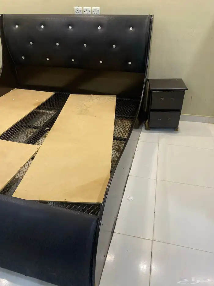 اثاث غرفة نوم 1