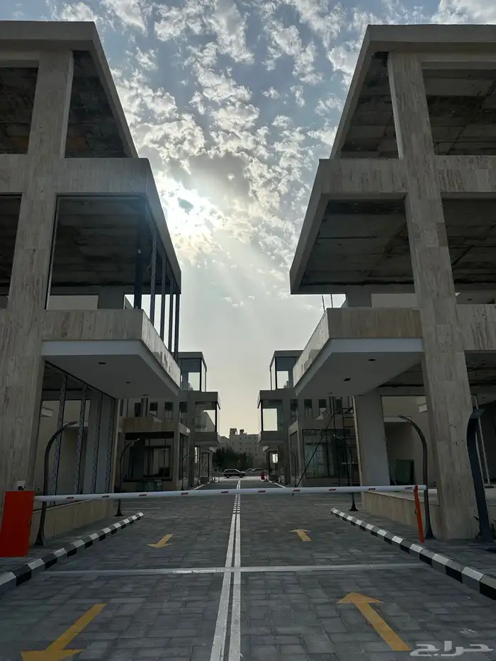 مكاتب للإيجار 3
