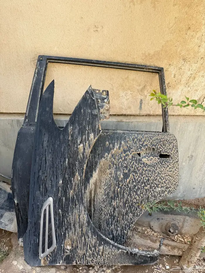 قطع غيار باترول باب ورفرف 0