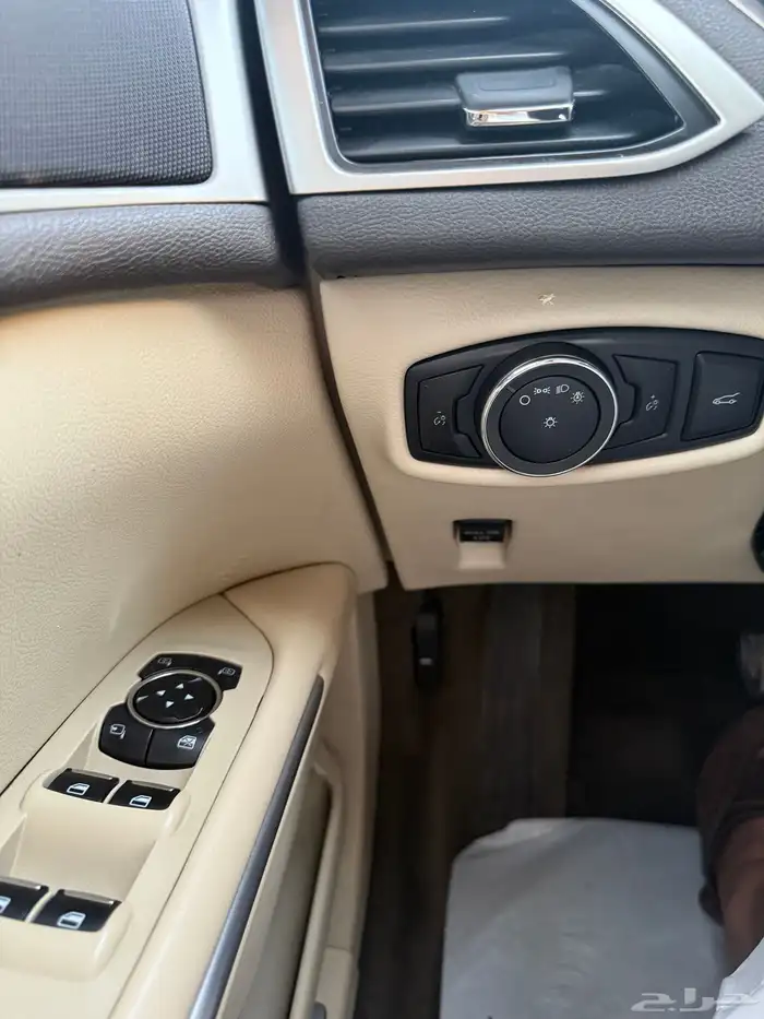 ليكون MKZ 2015 19