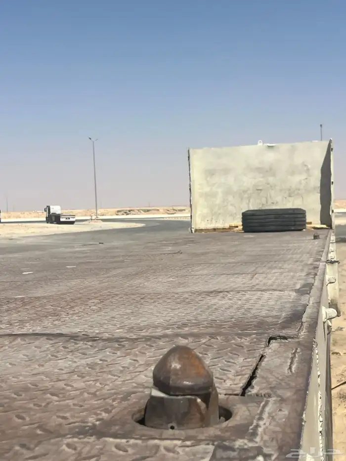 للبيع تيدر سطحه ساف طول 13.60سسته فوق الدنقل. 9