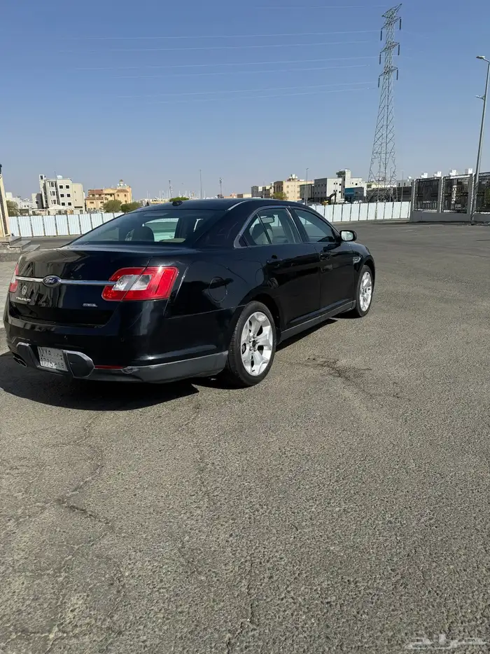 فورد تورس2010 3