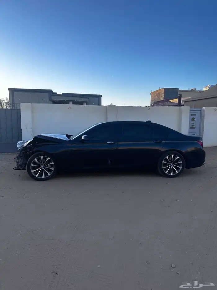 بي ام دبليو BMW 2015 مصدومة على حالتها الراهنه 6