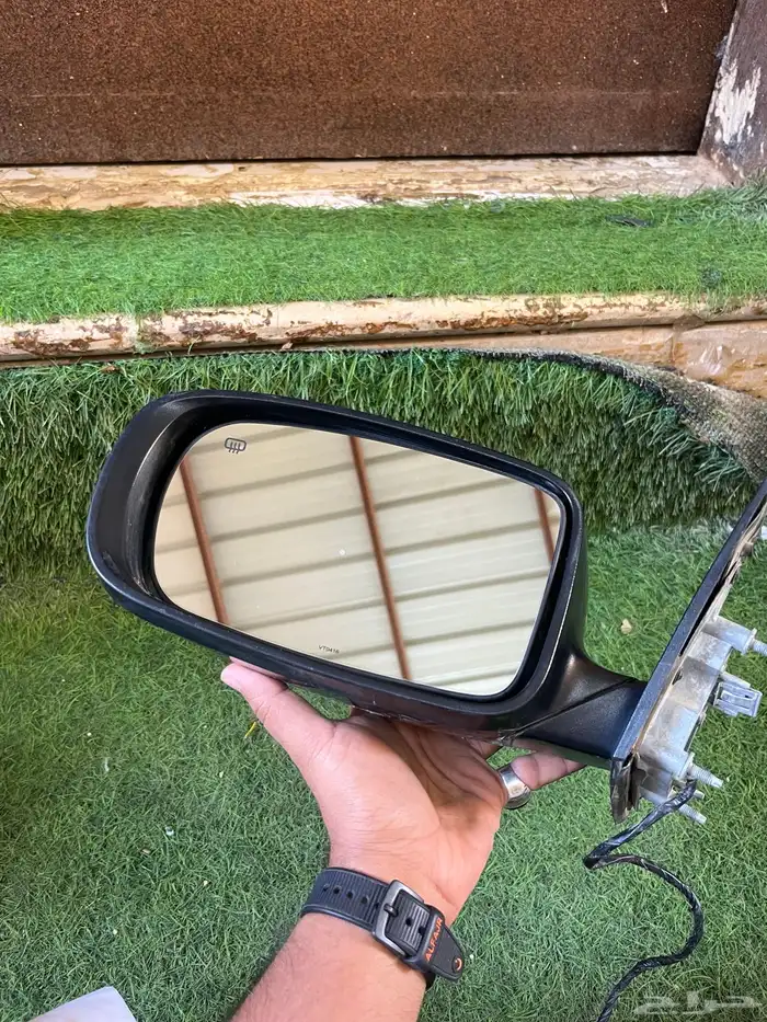 مراية يسار دوج تشارجر 2012 إلى 2019 اصلي نظيف 0