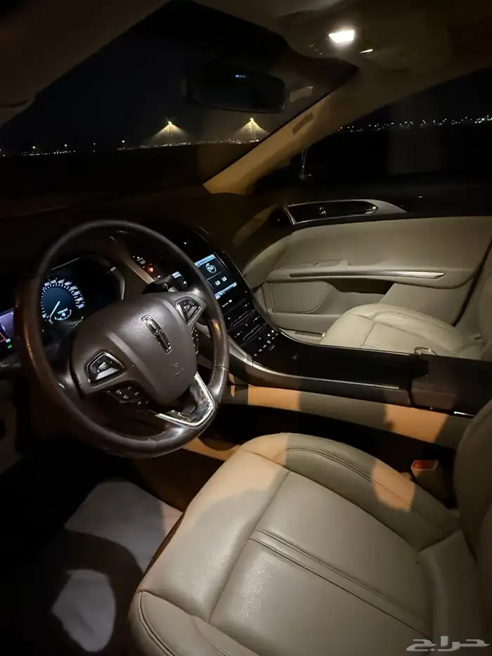 ليكون MKZ 2015 23