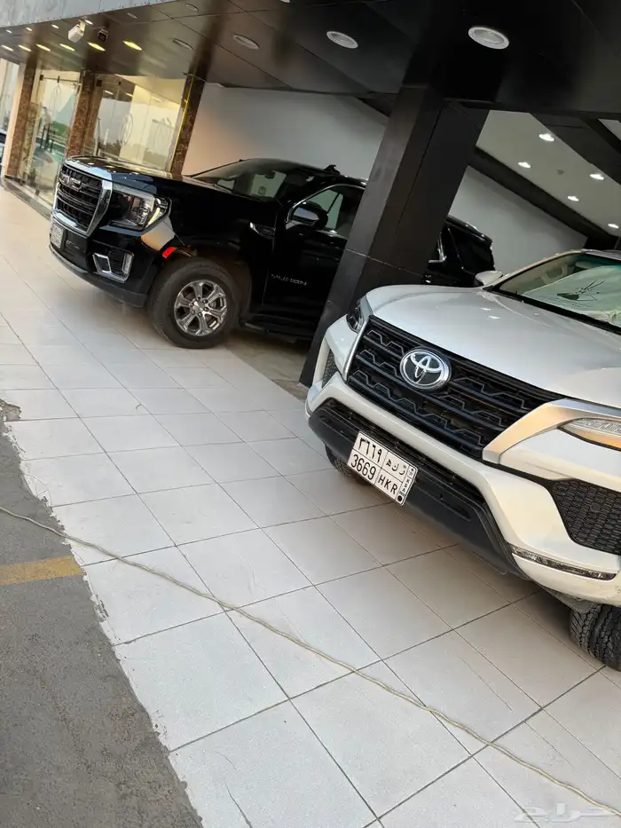 تاجير جميع انواع السيارات الفارهه VIP 2