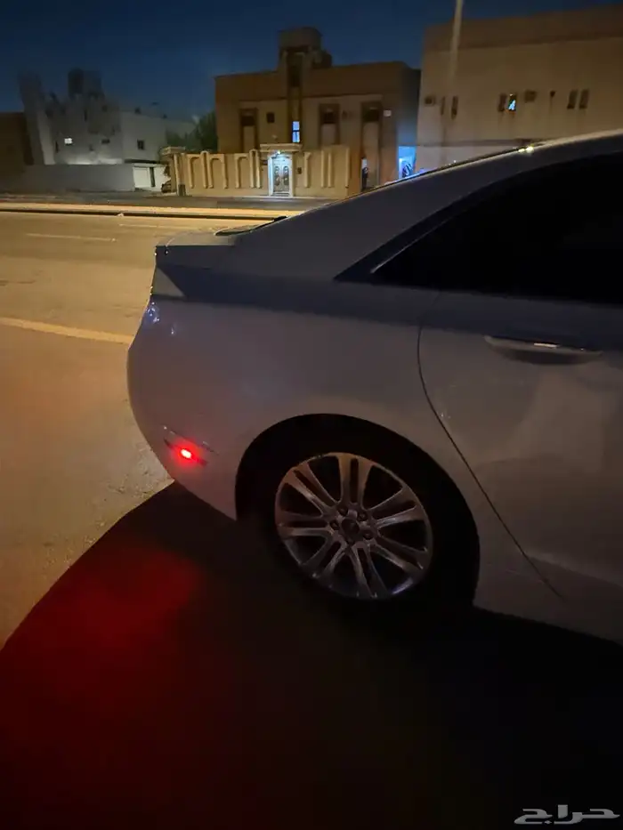 ليكون MKZ 2015 5