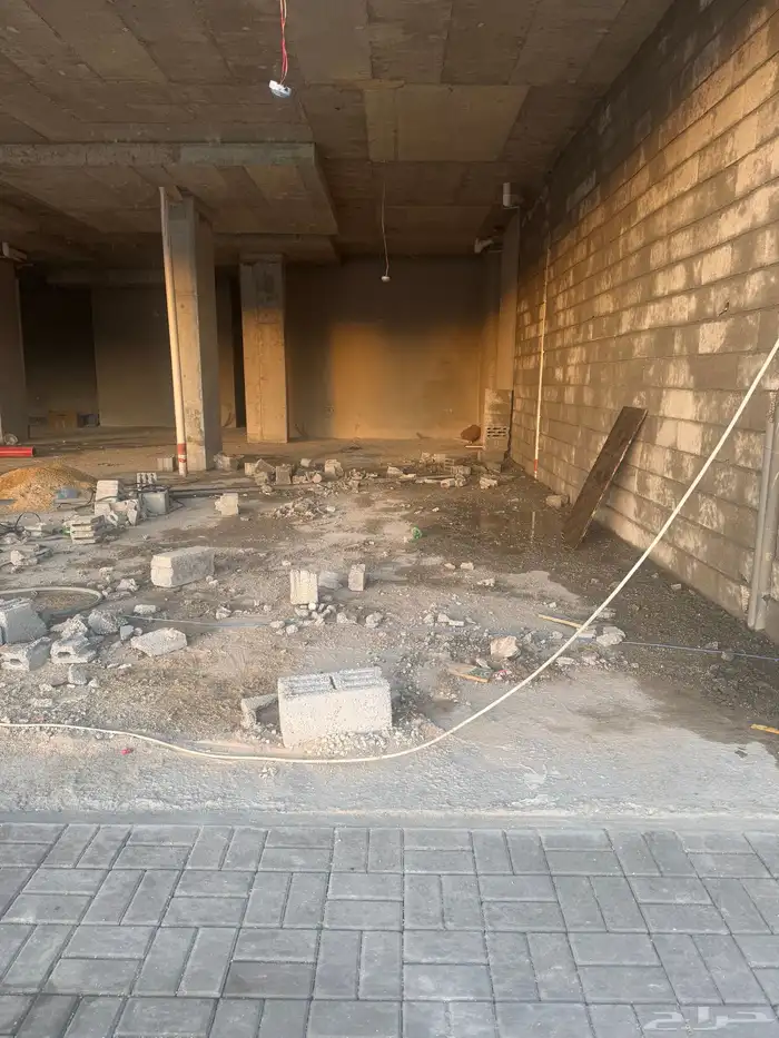 للايجار مكاتب ومعارض السدران جديده شمال الرياض حى النرجس 12
