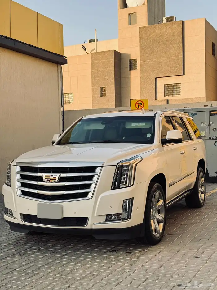 كاديلاك اسكاليد 2018 ESCALADE SEWELL 0