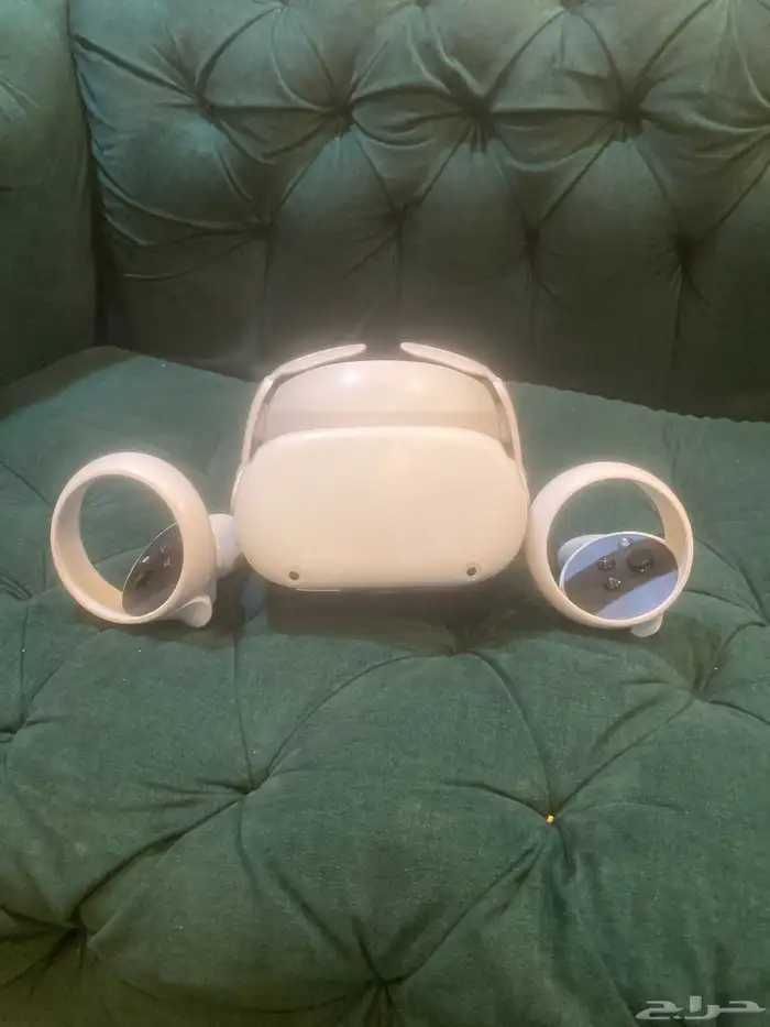 oculus quest two للبيع 0
