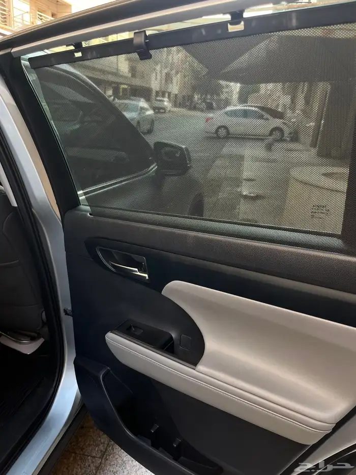 هايلاندر GLE نص فل فتحة سقف 12