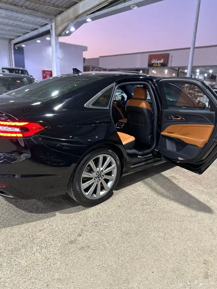 فورد توروس 2022 تيتانيوم وكالة 22