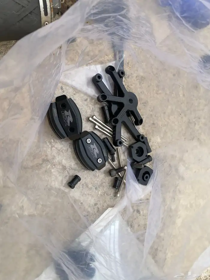 قطع واستكارات ريس سزوكي 600 مديل 6 و 7 5