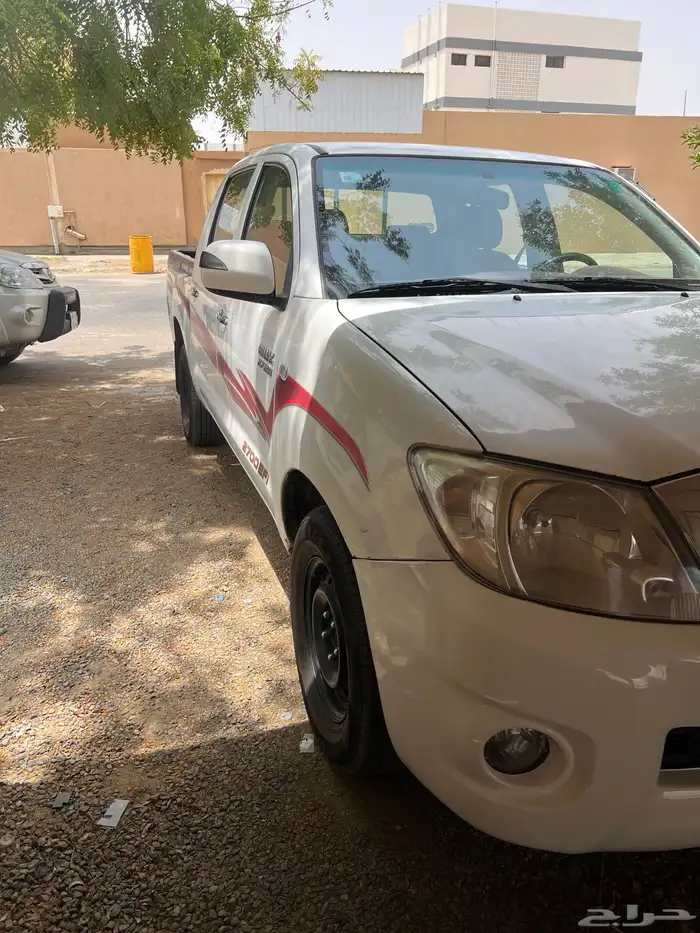 هايلكس للبيع 1