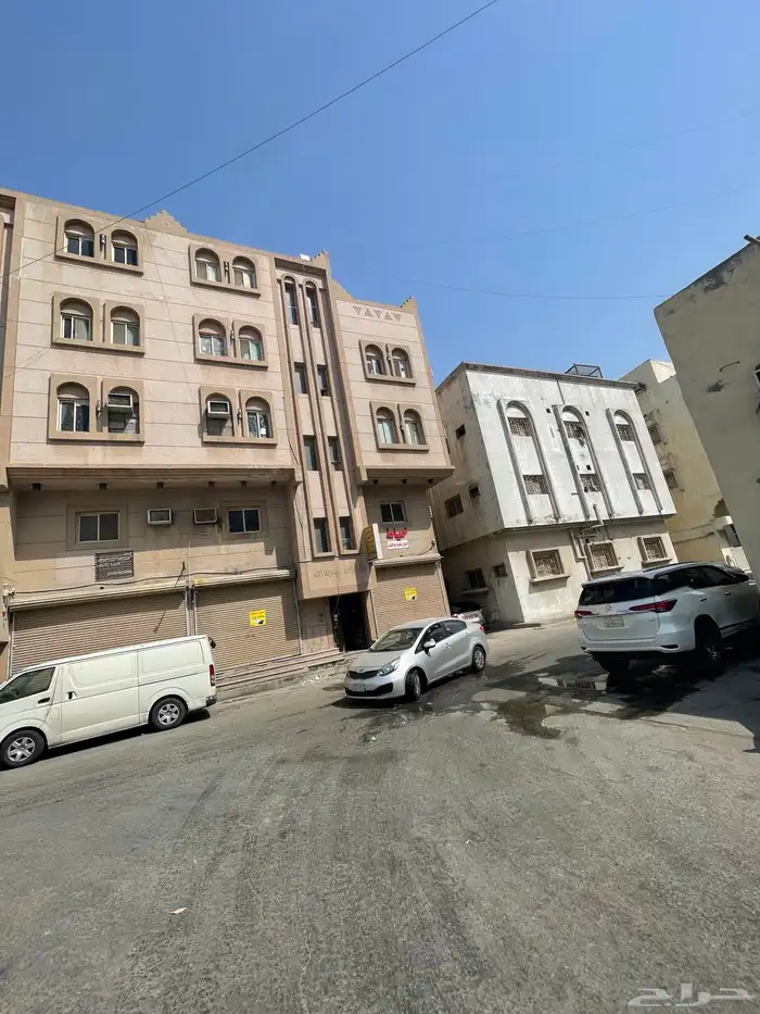 للبيع عماره في حي السوق الدواسر 1