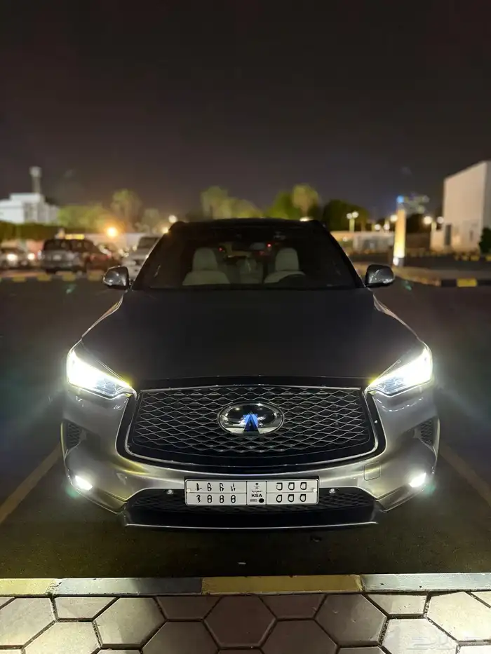 أخو الجديد انفنتي QX50 فل كامل 2020 28