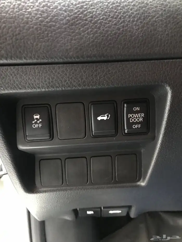 للبيع نيسان إكستريل مديل 2020 فل كامل اعلاء فتئه دفع رباعي 29