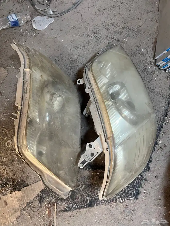 انوار كورلا 2005 0