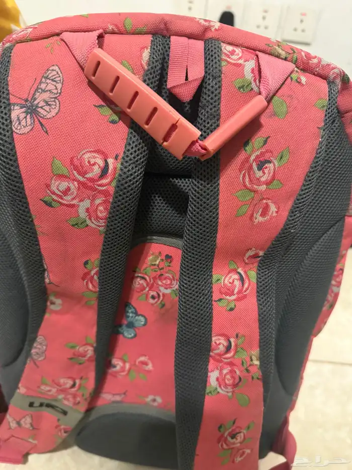 شنط مستعمله للمدراس 2