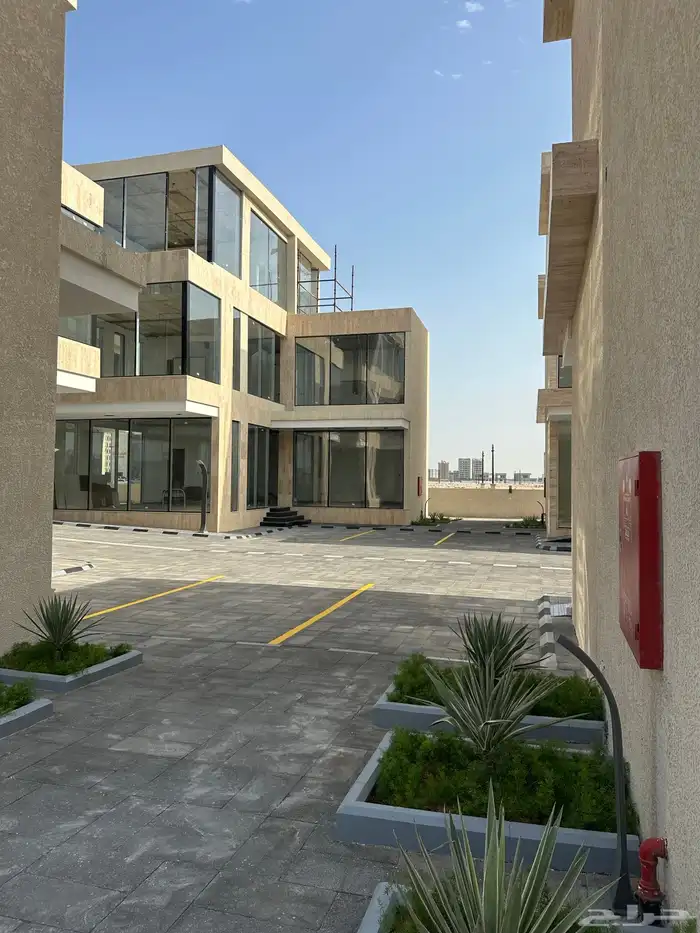 مكاتب للإيجار 6