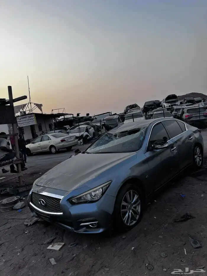 قطع غيار انفنتي Q50 أربعة سلندر تشليح 1