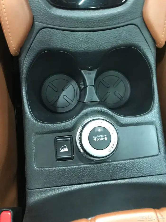 للبيع نيسان إكستريل مديل 2020 فل كامل اعلاء فتئه دفع رباعي 25