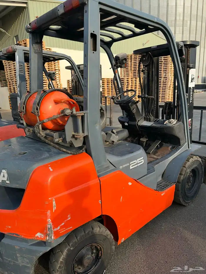 تأجير رافعات 3