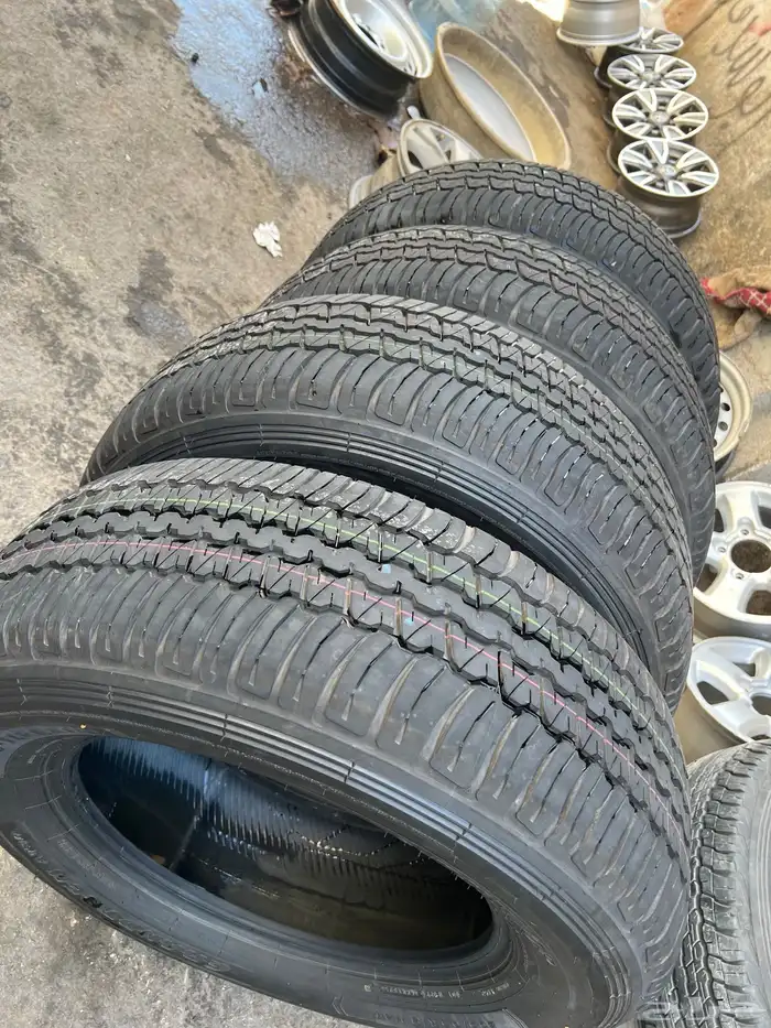 طقم كفرات منزل اخوالجديد دنلوب مقاس 265.65.18تاريخ 2025 3