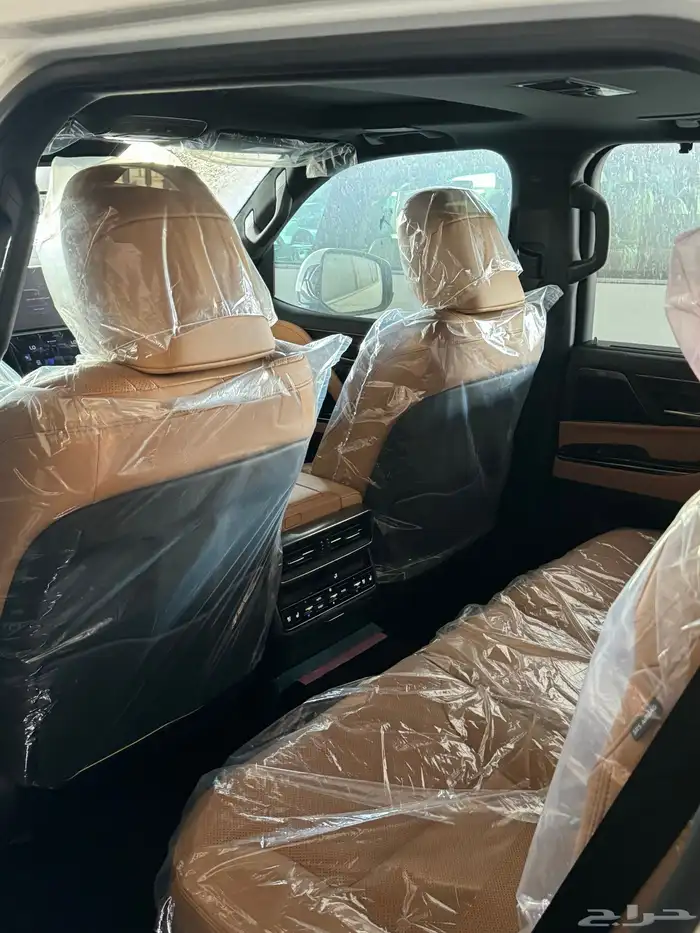 لكزس 2025 L X700H هايبرد اصفار جديد 6