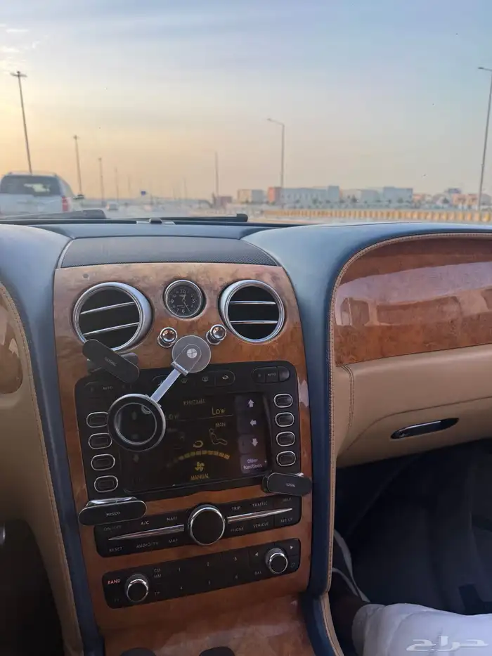 الدمام 19