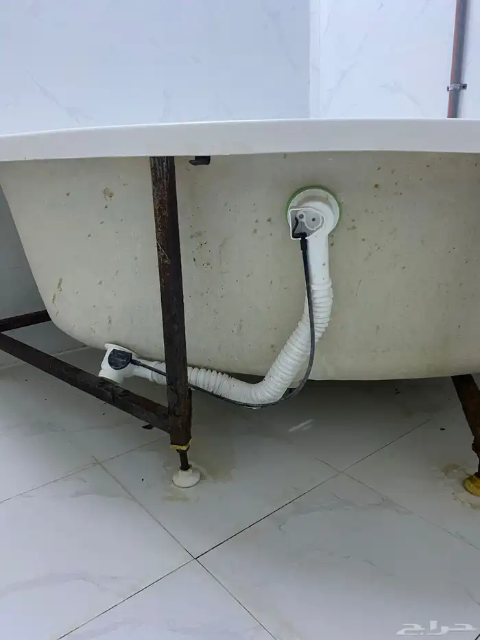 للبيع بانيو سباحه 3