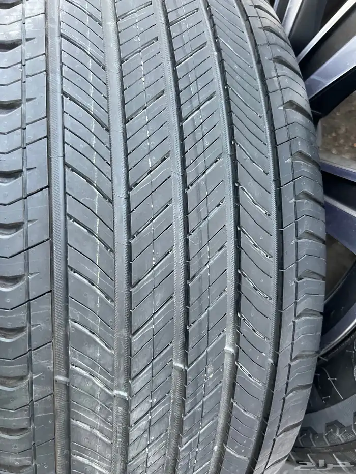 جنوط رنج روفر اصلي وكاله معى كفرات ميشلان مقاس 22موديل2024 1