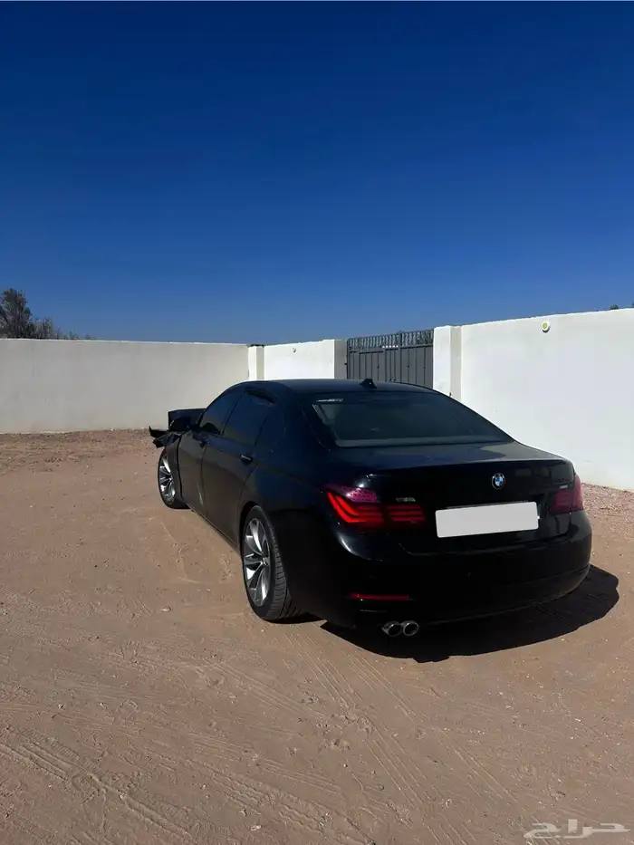 بي ام دبليو BMW 2015 مصدومة على حالتها الراهنه 0