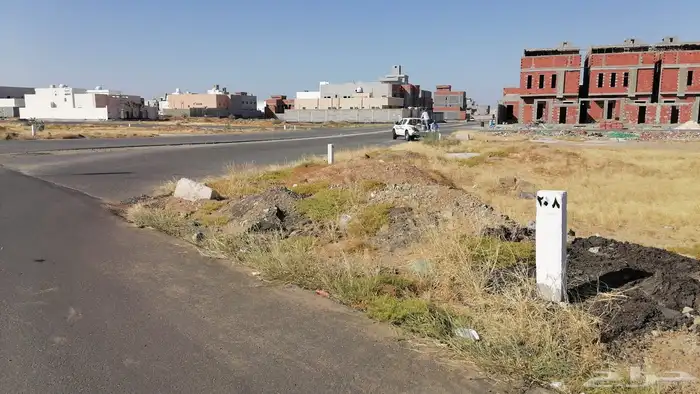 أرض للإيجار 3