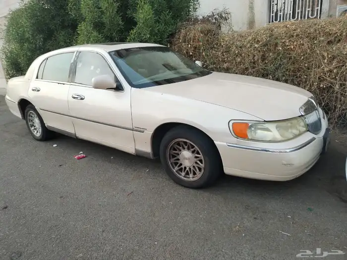 لينكون تاون كار 3