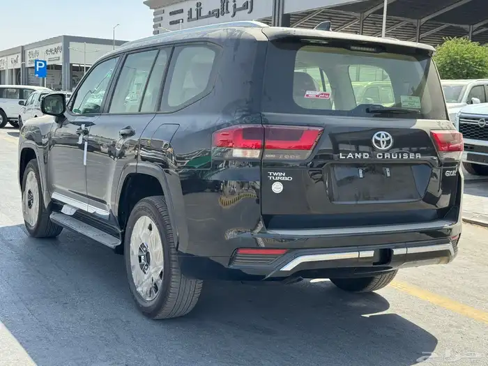 لاند كروزر. GXR -L4. سعودي أسود 2025 بالكاش والاقصاد 3