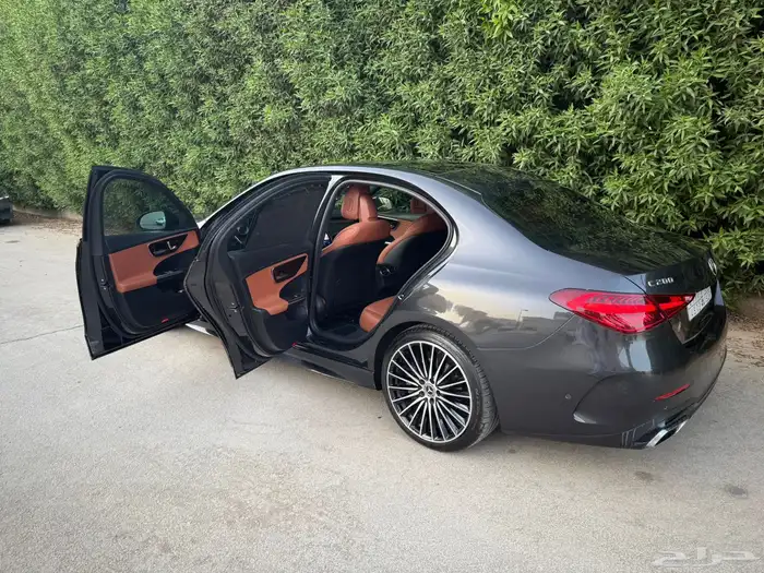 مرسيدس C200 2022 AMG الجفالي بحالة الوكاله.. 3