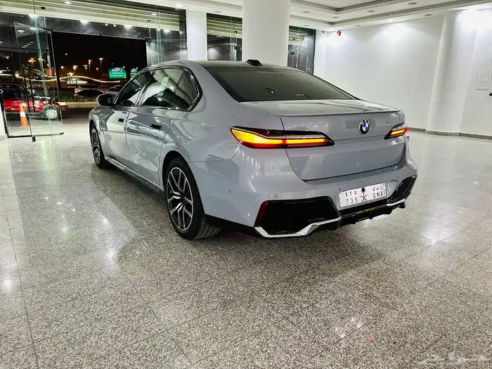 تاجير جميع انواع السيارات الفارهه VIP 7