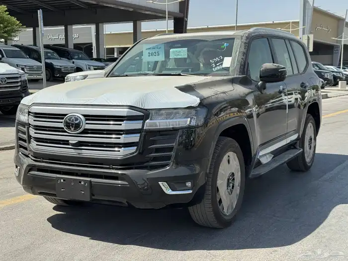 لاند كروزر. GXR -L4. سعودي أسود 2025 بالكاش والاقصاد 0