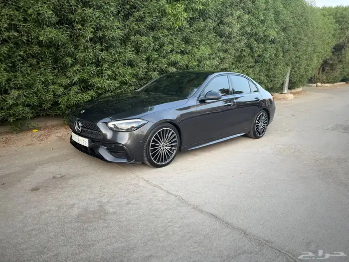 مرسيدس C200 2022 AMG الجفالي بحالة الوكاله.. 0