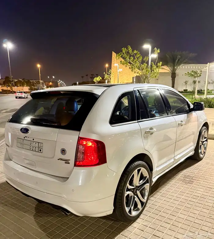 فورد ايدج سبورت 2012 بلوحة مميزة م م ق 12 3